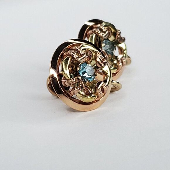 Vintage 12K GF Gold Screwback Earrings Round Flower Blue Crystal Center 1/2" - Picture 2 of 6